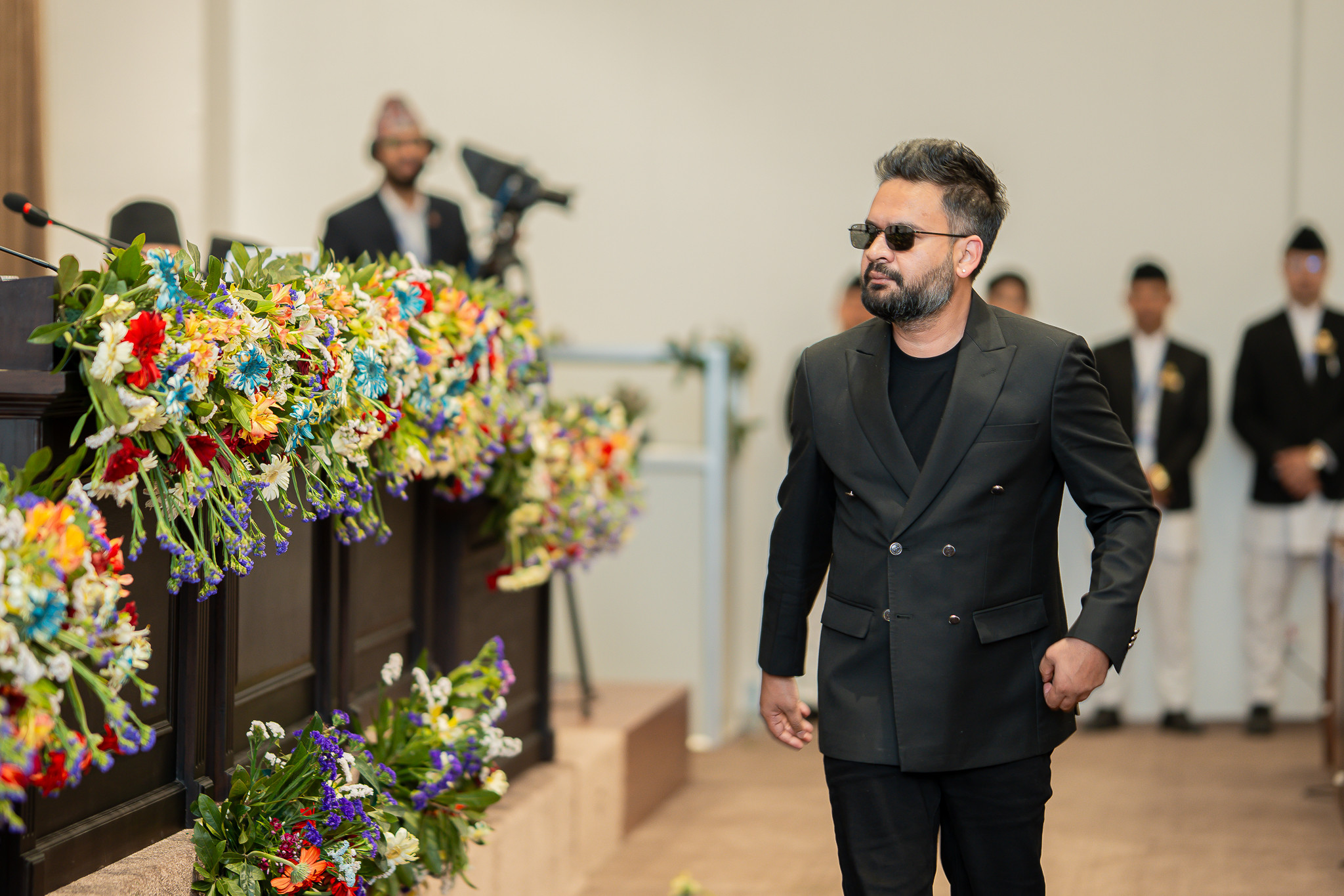 रास्वपा सरकारको गतिः प्रधानमन्त्रीको स्पिड पछ्याउँदै मन्त्रीहरु