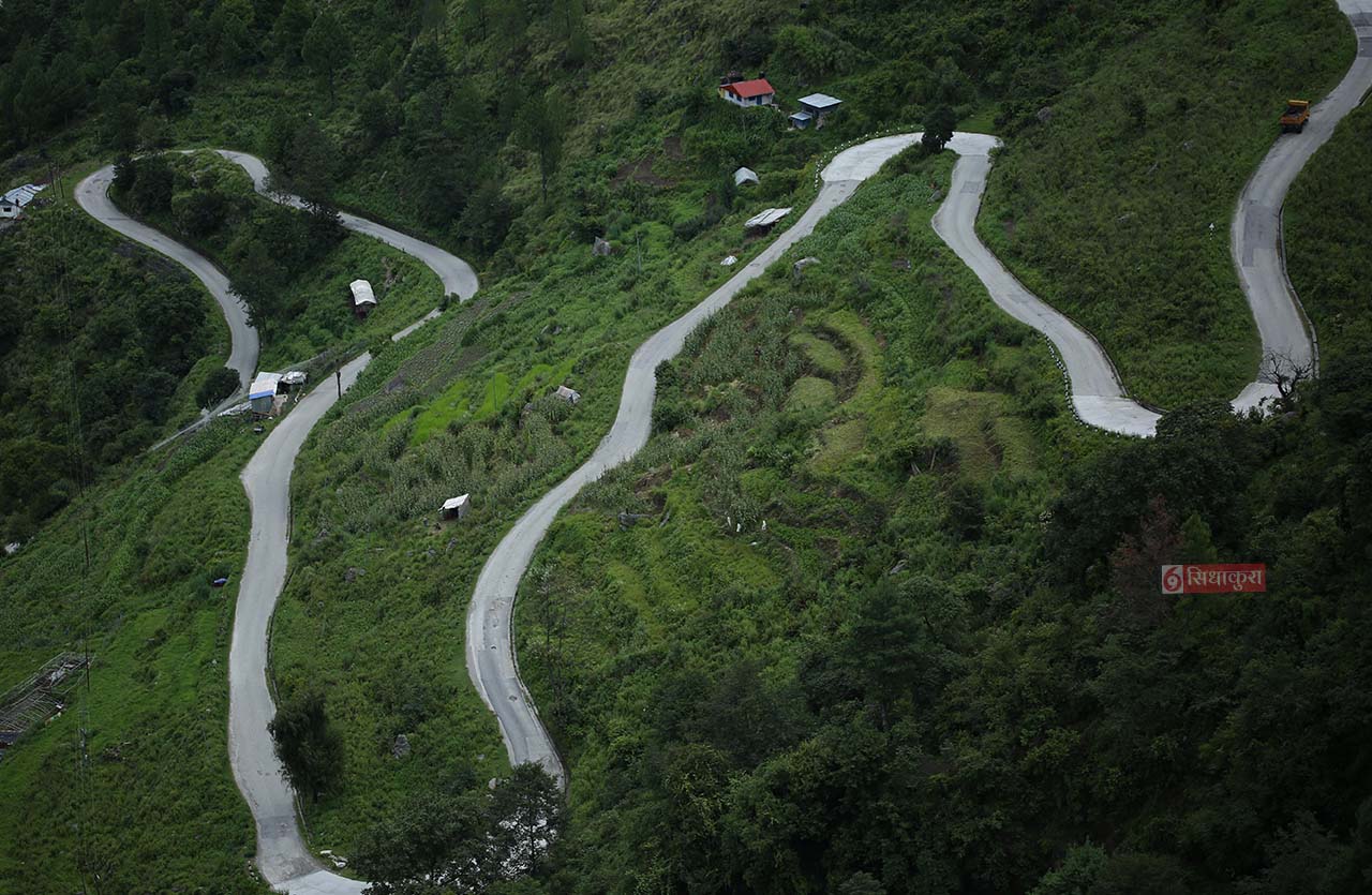 12ghumti-road1_sidhakura-1756010901.jpg