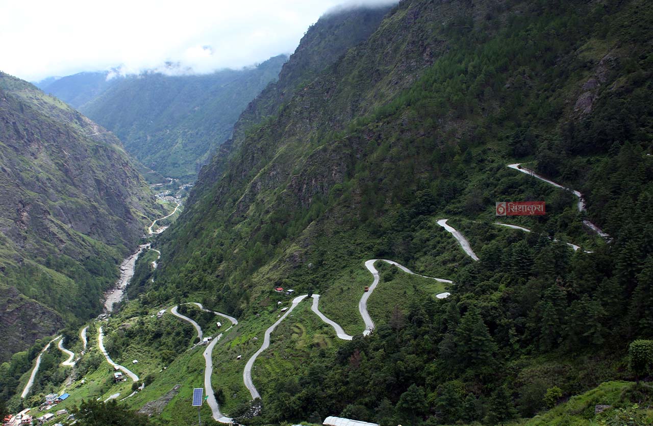 12ghumti-road5_sidhakura-1756010902.jpg