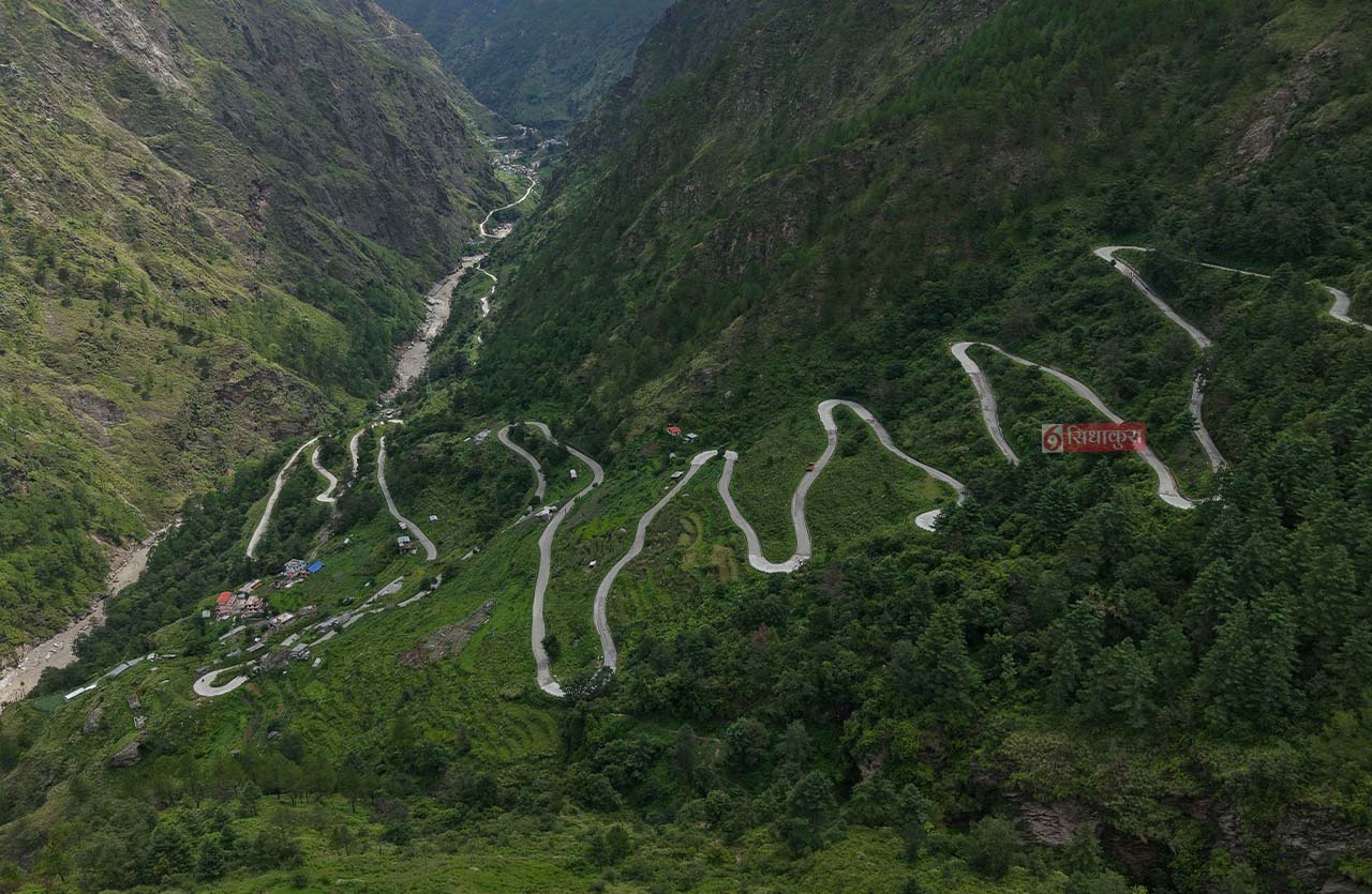 12ghumti-road8_sidhakura-1756010909.jpg