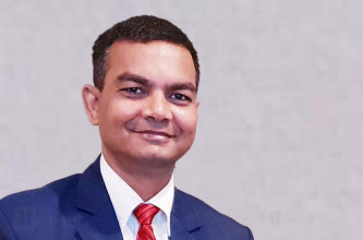 Breking: सचिव कृष्णहरि पुष्कर प्रहरी नियन्त्रणमा