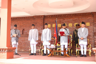 अर्जुननरसिंह केसीले लिए शपथ, सभामुख चयन नहुँदासम्म संसद् सञ्चालन गर्ने