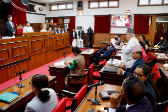 रास्वपाको प्रतिनिधित्व नभएको राष्ट्रियसभाले फेल गरिदियो सरकारको विधेयक, अप्ठेरो पार्ने पुराना दलको रणनीति
