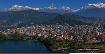 माछापुच्छ्रे हिमालसँगै खुलेको पोखरा (तस्बिरहरु)