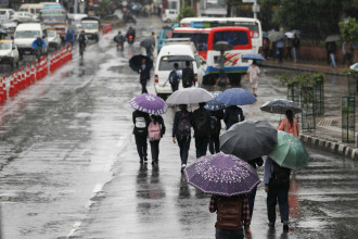 मौसमविद् भन्छन्- आज अपराह्नदेखि वर्षा कम हुँदै जान्छ