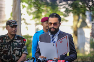 चोलेन्द्र शम्शेर राणालाई पक्राउ गरिएको होइन, सुरक्षित स्थानमा लगिएको हो– सरकारका प्रवक्ता