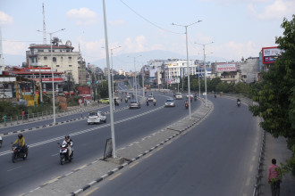 दसैँले सुनसान काठमाडौँका सडक (तस्बिरहरू)