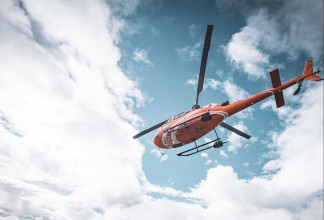 झापामा बालेन सवार हेलिकप्टर ल्याण्ड गर्न एमालेको अवरोध, काठमाडौँ फर्किएर जहाजमा जाँदै