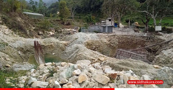 दुईवर्षसम्म सक्नुपर्ने मल्याङ्दीखोला मोटरेबल पुल  २५ प्रतिशतमात्र काम