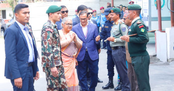 प्रधानमन्त्रीद्वारा जिल्ला प्रशासन कार्यालयको पब्लिक अनाउन्समेन्ट सिस्टम निरीक्षण