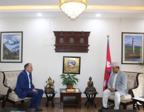 परराष्ट्रमन्त्री खनाल र नेपालस्थित इजिप्ट राजदूत अल्दिवानीबीच शिष्टाचार भेट