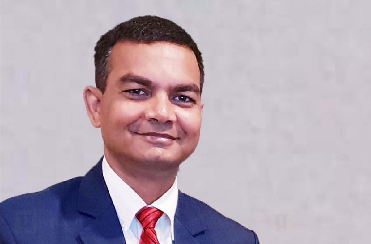 Breking: सचिव कृष्णहरि पुष्कर प्रहरी नियन्त्रणमा