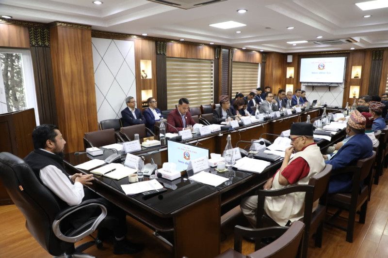 सिंहदरबारमा संघ र प्रदेशका ऊर्जामन्त्रीको बैठक (तस्बिरहरू)