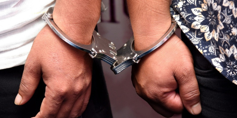 अमेरिका र बेलायत पठाइदिन्छु भन्दै ठगी गर्ने पक्राउ