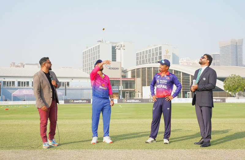 आइसिसी विश्वकप क्रिकेट लिग–२ः युएईविरुद्ध नेपालले ब्याटिङ गर्दै