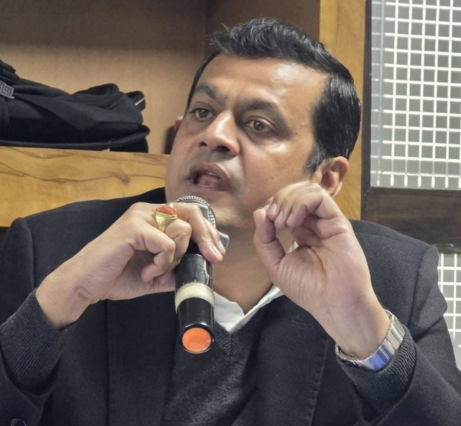 लगानी बोर्डका पूर्वसीईओ सुशील भट्ट किन परे पक्राउ?