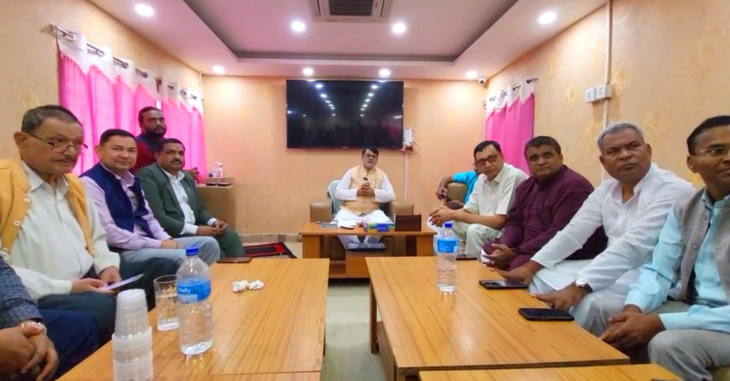 मधेशमा मुख्यमन्त्री नियुक्तिविरुद्ध ७ राजनीतिक दल अदालत जाने, सभामुखलाई महाभियोग लगाउनेबारे छलफल