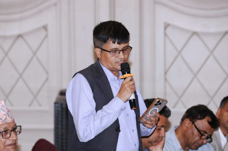 सूर्य थापाले भने– पार्टीलाई डिबेट क्लबजस्तो बनाउनु हुँदैन