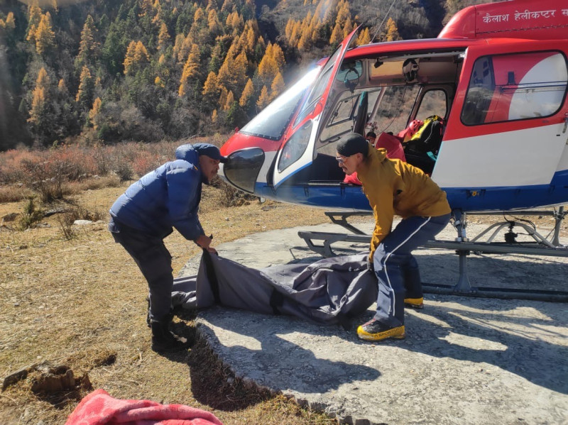 पाङबारी हिमाल चढ्न गएका दुई इटालियन आरोहीको शव फेला