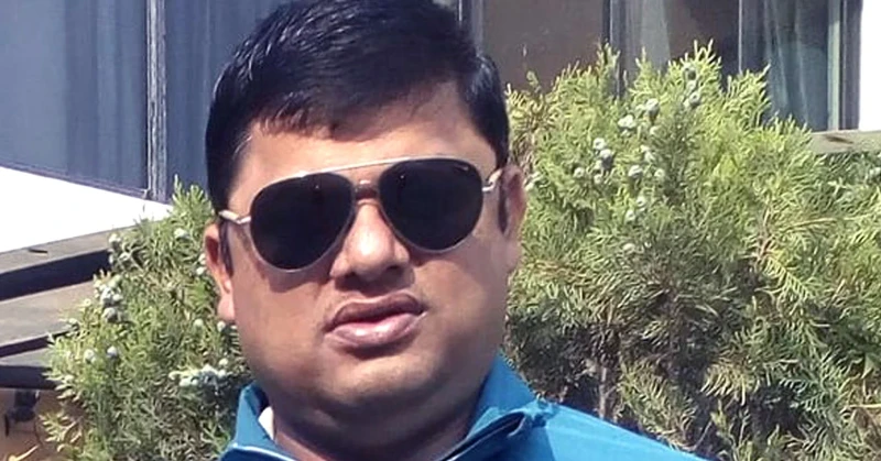 पुलका पाटपुर्जा चोरीको आरोपमा रोशीका वडाध्यक्ष गौतम पक्राउ
