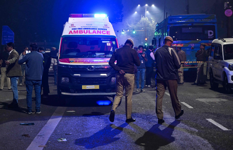 दिल्ली विस्फोटपछि काश्मीरमा भारतीय प्रहरीको व्यापक छापामारी