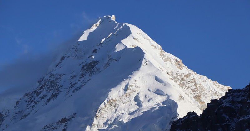 यस याममा ३०० विदेशी पर्यटकद्वारा कञ्चनजङ्घा हिमाल क्षेत्र भ्रमण
