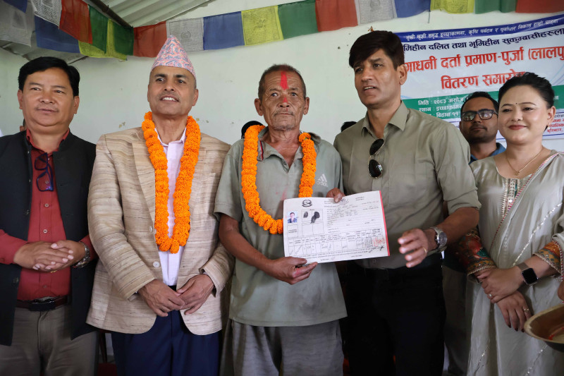 ७३ वर्षको उमेरमा पुर्जा पाएँ, धन्यवाद सरकार !