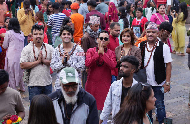 साउनको तेस्रो सोमबार पशुपतिमा घुइँचो (तस्बिहरु)