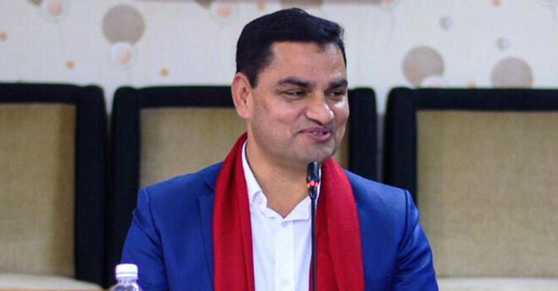 स्वास्थ्य बीमामार्फत बिरामीले २ लाखसम्मको सुविधा पाउने स्वास्थ्य मन्त्री पौडेलको घोषणा