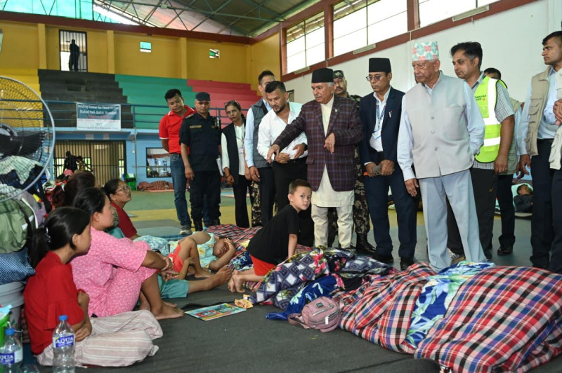 राष्ट्रपति पौडेलद्वारा बाढी प्रभावित क्षेत्रको अवलोकन
