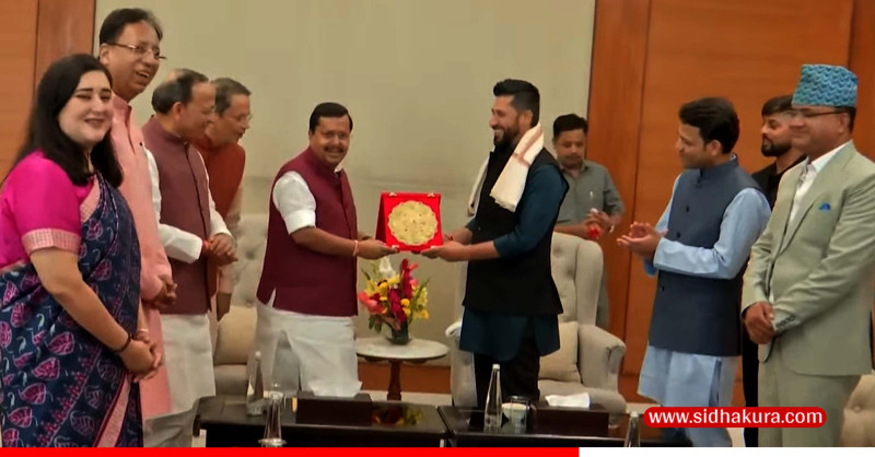 भाजपा मुख्यालयमा रास्वपा सभापति रवि लामिछानेको भव्य स्वागत