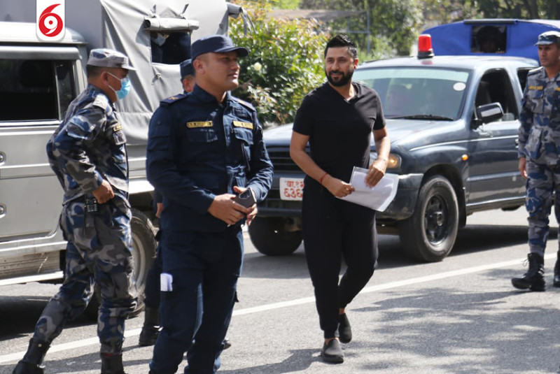 साढे ७ घण्टापछि सकियो रवि लामिछानेको बयान