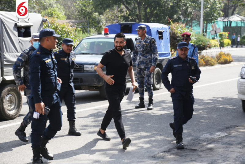 जेनजी आन्दोलन जाँचबुझ आयोगमा बयान दिन रवि लामिछानेलाई सिंहदरवार ल्याइयो (तस्बिरहरु)