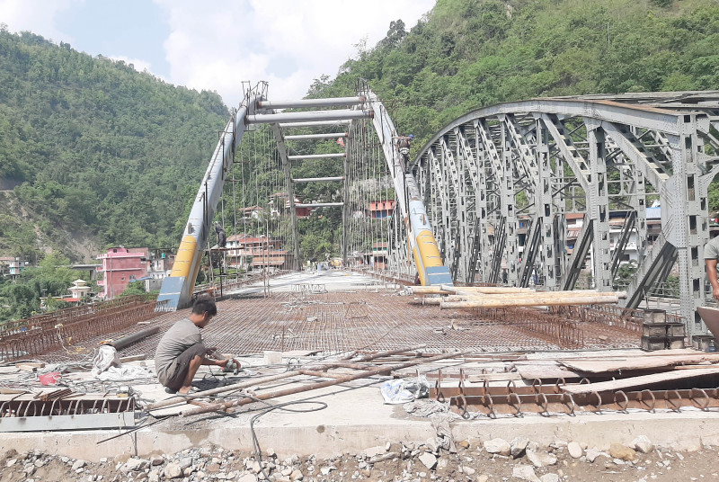 कालीगण्डकी नदीमाथिको  ‘सिग्नेचर व्रिज’ निर्माणको अन्तिम चरणमा