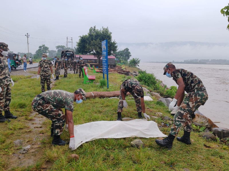 मृतकको संख्या ६२६ पुग्यो, चितवनमा २३३ शव फेला