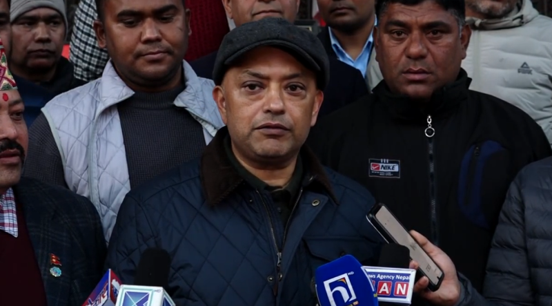 सभापति देउवाले नाममात्रैको कार्यवाहक दिएको गगनको आारोप