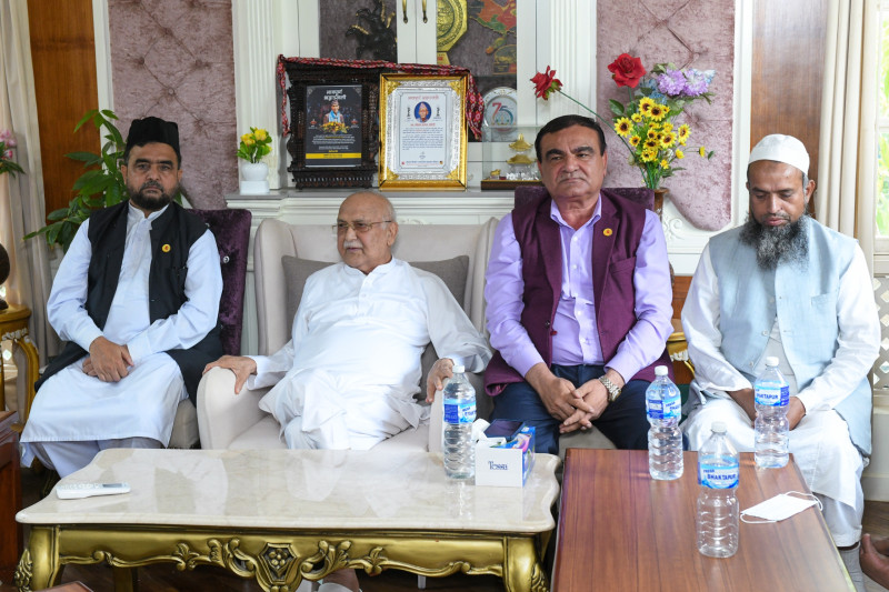 ओली र मुस्लिम समुदायका अगुवाबीच भेटवार्ता