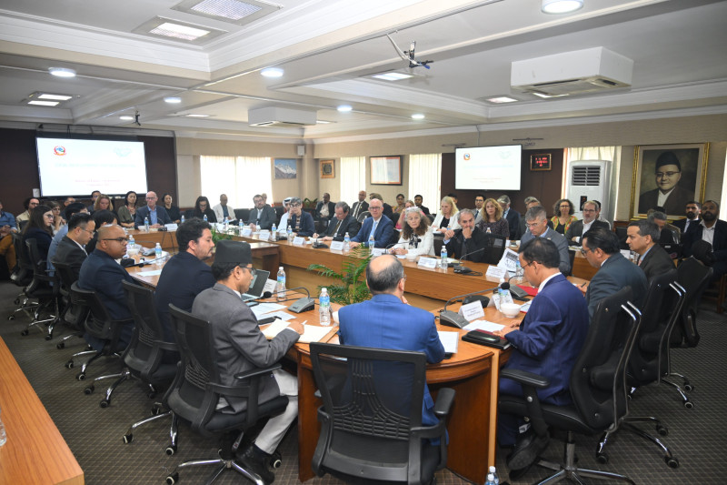 विपद्पछिको पुनरुत्थानबारे विकास साझेदारसँग अर्थमन्त्री वाग्लेले थाले छलफल