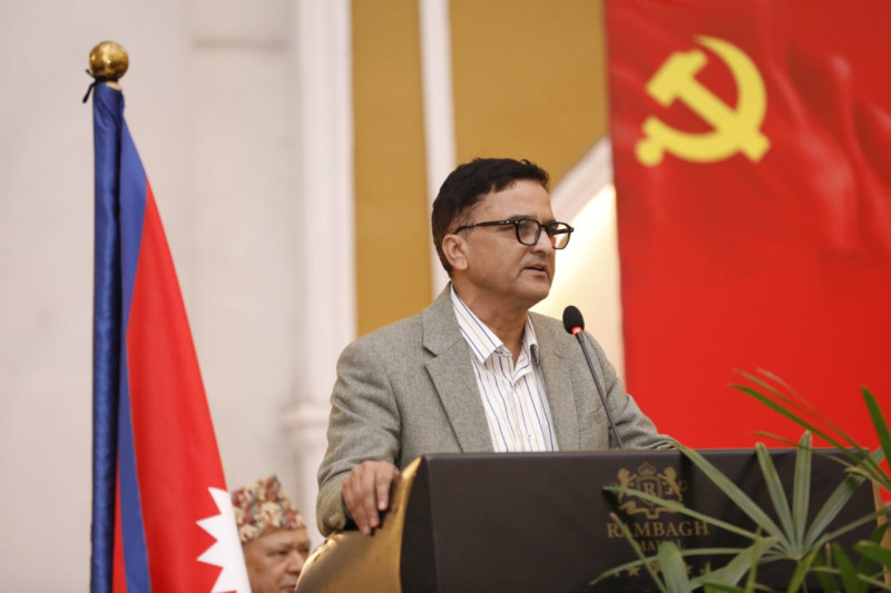 योगेश भट्टराईको प्रस्ताव : ओलीले नेतृत्व हस्तान्तरण गरेर नयाँ नेतृत्वका लागि मार्ग प्रशस्त गर्नुपर्छ