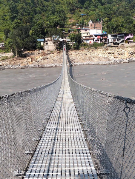 भोटेकोशी–त्रिशूली बाढीले क्षतिग्रस्त १८ झोलुङ्गे पुल मर्मतपछि सञ्चालनमा