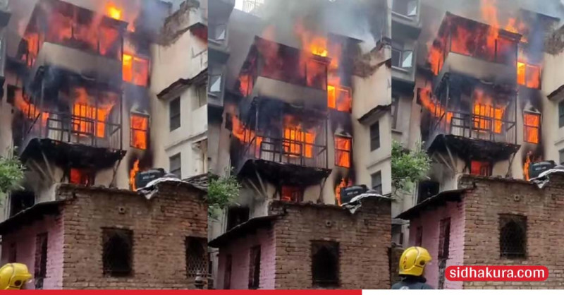 ग्यास चुहिएर मखनटोलका दुई घरमा आगलागी, एक जनाको मृत्यु