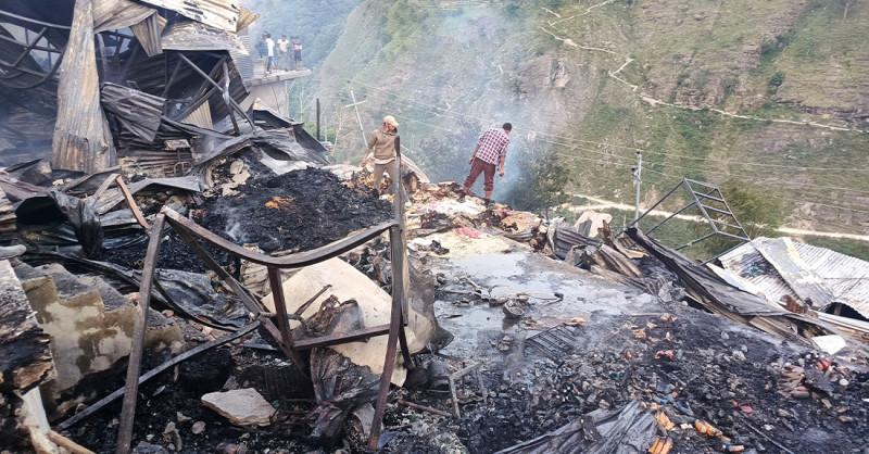 बाम्का बजारका आगलागी पीडितलाई राहत उपलब्ध गराउन सरकारसँग माग