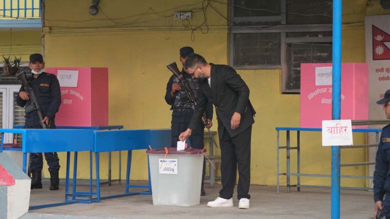 बालेन शाह हेलिकप्टरमार्फत झापा फर्किदै