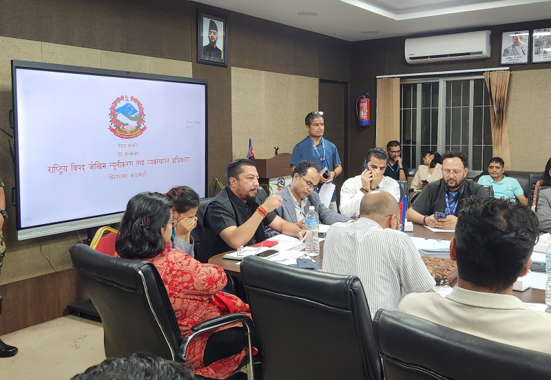 बाढीबाट क्षतिग्रस्त पूर्वाधारको मूल्यांकनका लागि ड्रोन टेक्नोलोजी प्रयोग गरौं : ऊर्जामन्त्री श्रेष्ठ