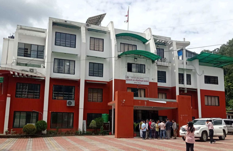 स्वास्थ्य समस्याका कारण वाग्मतीका प्रदेश प्रमुख काठमाडौँ लागेपछि मन्त्रीहरुको शपथ स्थगित