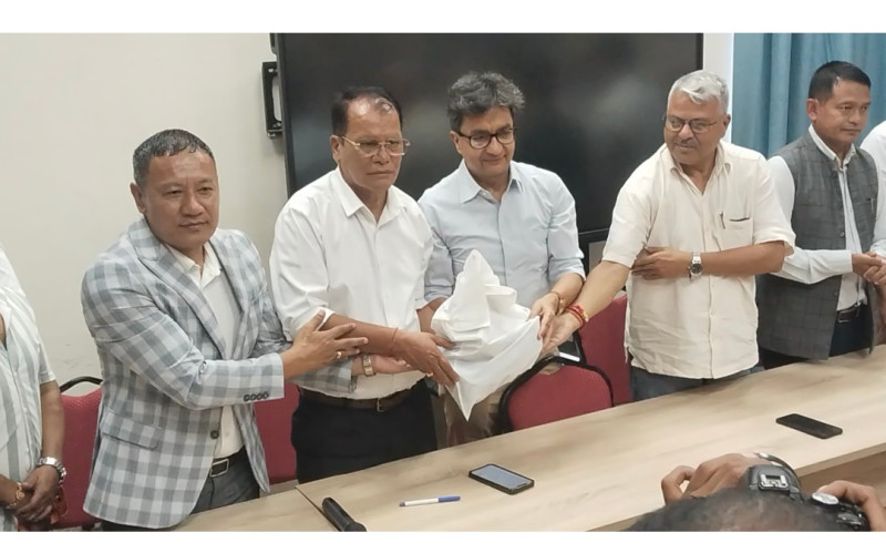 कांग्रेस काभ्रेद्वारा पार्टीको केन्द्रीय कोषमा १७ लाख ६२ हजार हस्तान्तरण