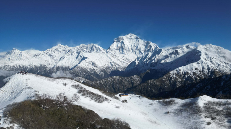 वसन्तयामको धौलागिरि हिमाल आरोहण सुरुः पहिलोदिन नौजनाद्वारा आरोहण