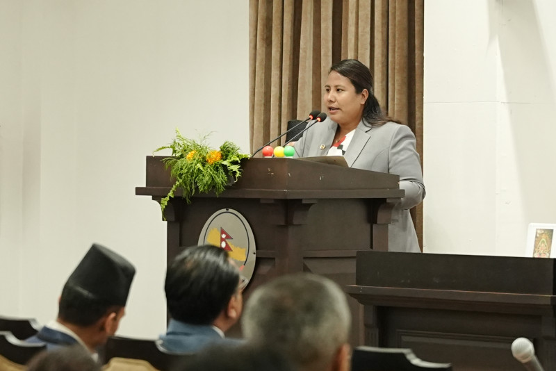 आगामी आर्थिक वर्ष एक खर्बको काठ बिक्री गर्ने लक्ष्य छः वन मन्त्री चौधरी