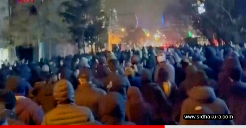 इरानमा सरकार विरोधी आन्दोलन तीव्र