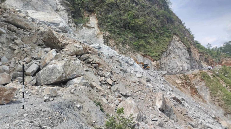 गुल्मीको कालीगण्डकी करिडोर र रिडी(वामीटक्सार) सडक अवरुद्ध